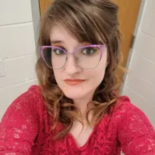 Profile photo of naomi_plays