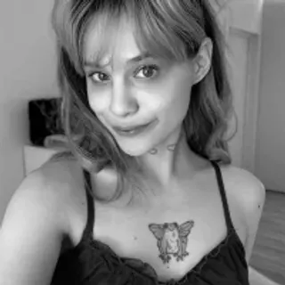 Profile photo of lili_pup