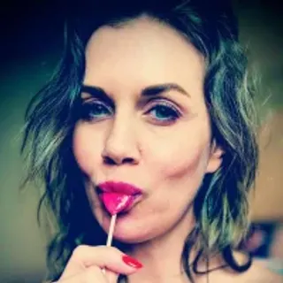 Profile photo of maiseknox