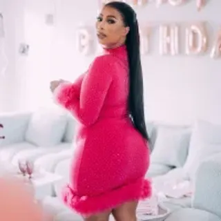 Profile photo of curvydesire1
