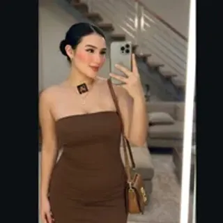 Profile photo of celeste_camila18