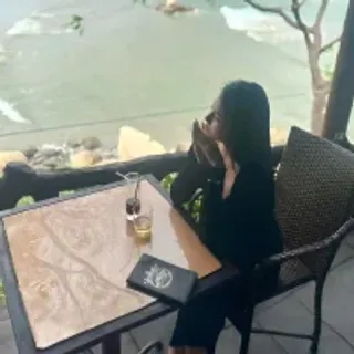 Profile photo of lovemeoomeoo