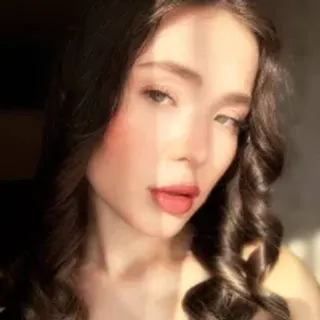 Profile photo of lunni_03
