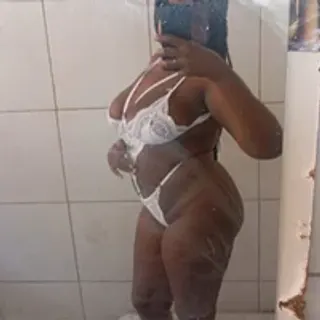 Profile photo of perversa_777