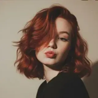 Profile photo of foxy_bloomm