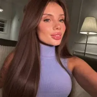Profile photo of emmanuelleee