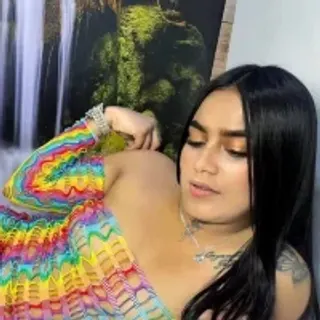 Profile photo of emili_candy