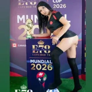 Profile photo of zoe_small