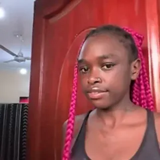 Profile photo of honeyluxee