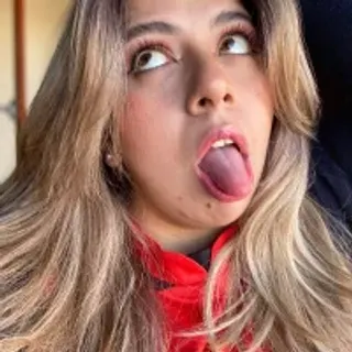 Profile photo of coraline_latin