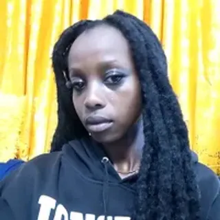 Profile photo of tee_maya