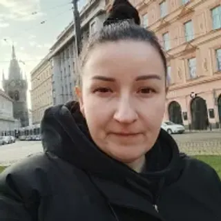 Profile photo of monamour37