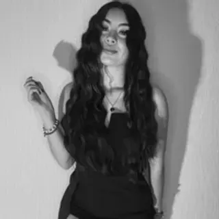 Profile photo of dakottaa_