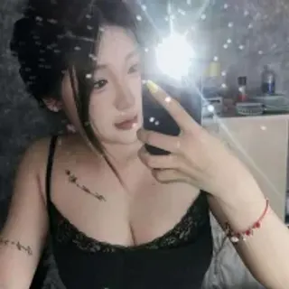 Profile photo of luccy-sexxy