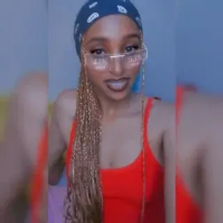 Profile photo of missflames2