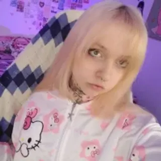 Profile photo of eva_kittyyy