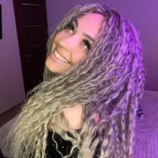 Profile photo of _just_a_queen_3