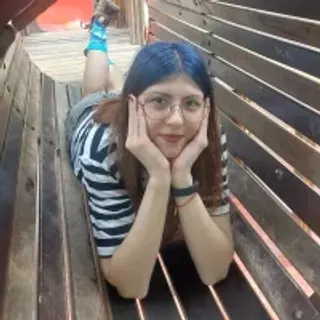 Profile photo of didi_loumiss1