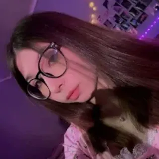 Profile photo of lillyylilith