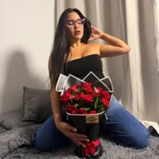 Profile photo of julisantos22