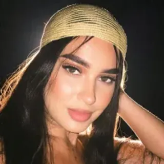 Profile photo of emily_luve
