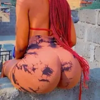 Profile photo of petitiebooty
