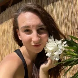 Profile photo of _velvetnoir_