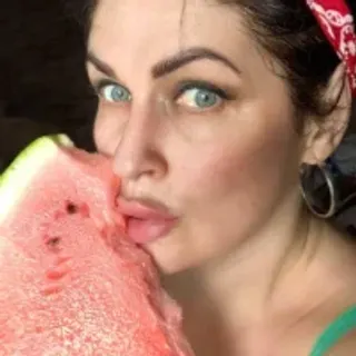 Profile photo of adelecarlton88