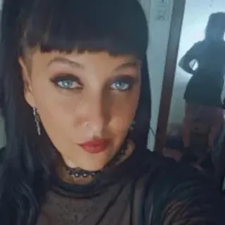 Profile photo of laemperatrixxx