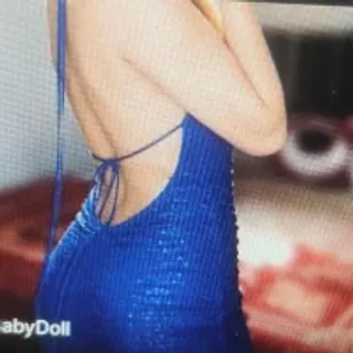 Profile photo of nottymomo