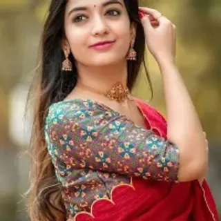 Profile photo of lyra_luxe