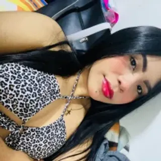 Profile photo of nahomi_leonn