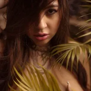 Profile photo of karliqueen