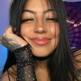 Profile photo of thedollhoney
