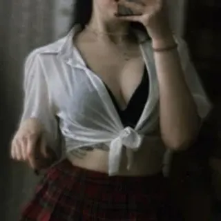 Profile photo of di_fetish