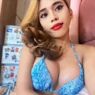 Profile photo of alessandra_lovee