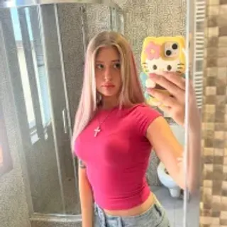 Profile photo of em_butterfly