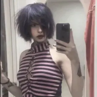 Profile photo of nyx_0_0_