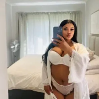 Profile photo of thick_ass_barbiie