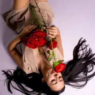 Profile photo of lia_roux1