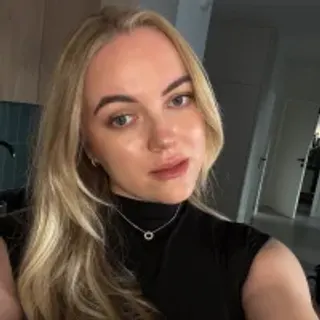 Profile photo of hey_peachy