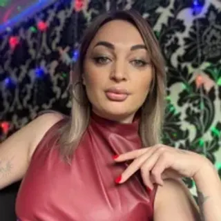 Profile photo of vellora_