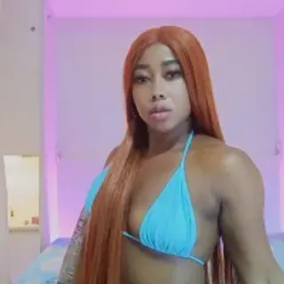 Profile photo of zoe_ambar
