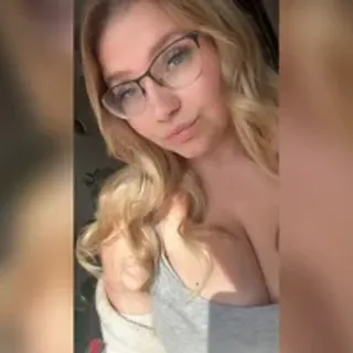 Profile photo of lucieloubabe