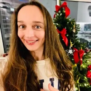 Profile photo of shyschoolgirl