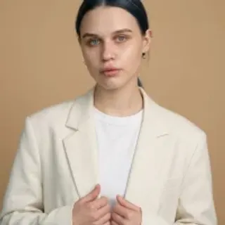 Profile photo of camilareburn