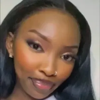 Profile photo of velvet_siren