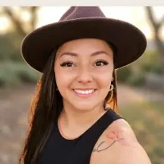 Profile photo of nails_lucia