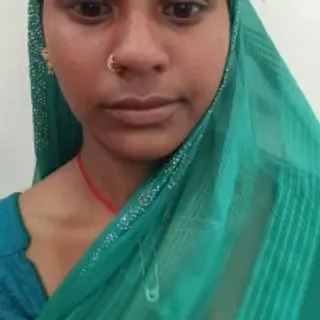 Profile photo of hot_khusi753