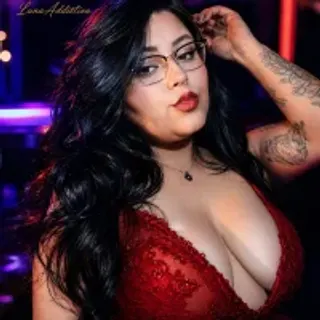 Profile photo of moonsunflower_